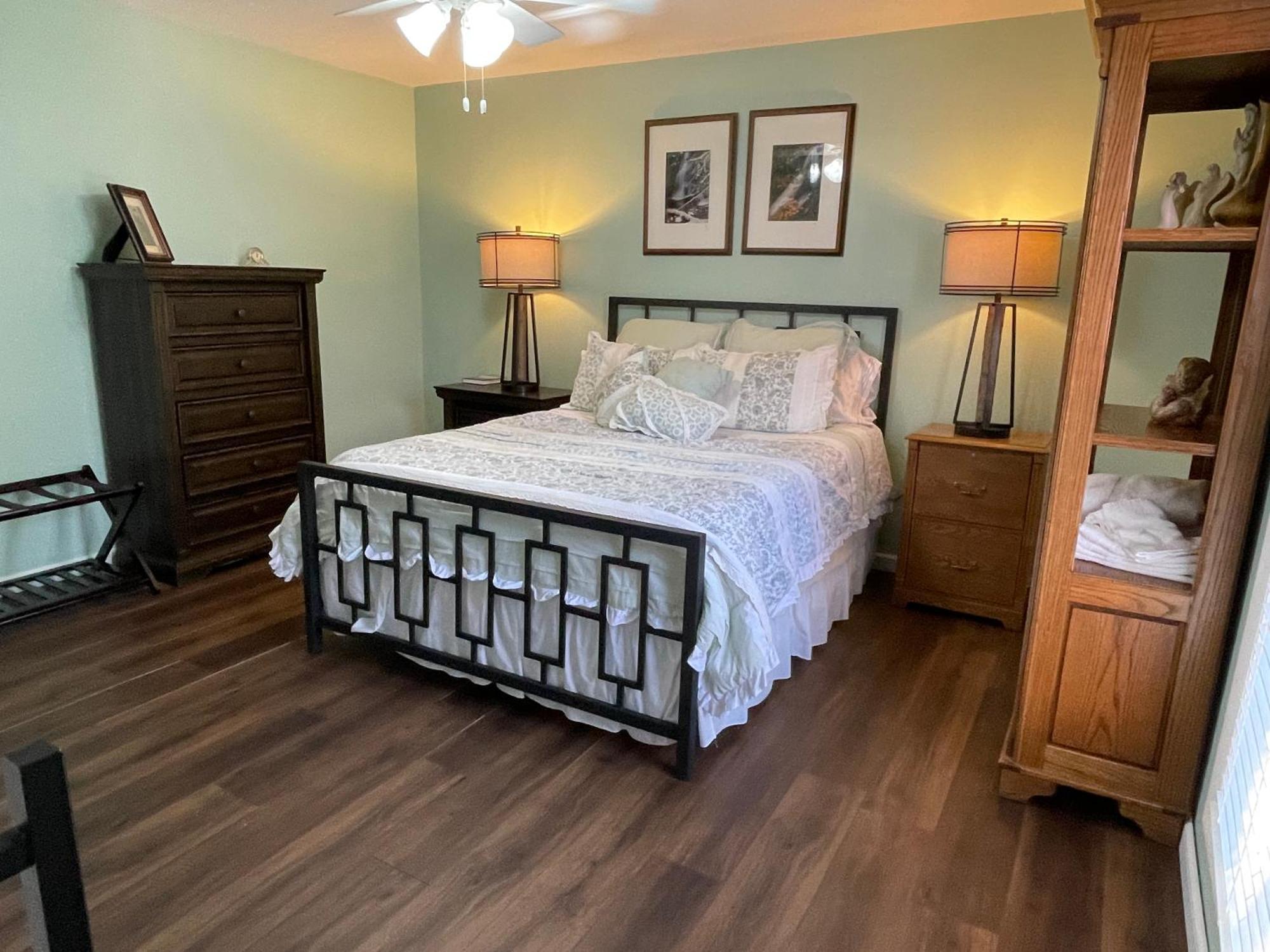 Wayne'S Place-Hot Tub, Pet Friendly. Close To Hpu Highpoint エクステリア 写真